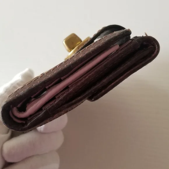 Coach Vintage Kisslock Wallet - Picture 5 of 13